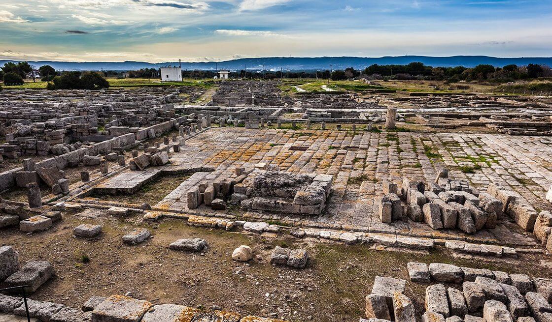 15 - Tour among the ancient roman streets (Monopoli & Egnazia) - Tedi Tour Operator