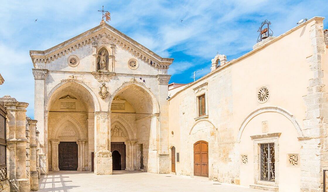36 - Churches Tour (Monte Sant'Angelo & Santa Maria di Siponto) - Tedi Tour Operator