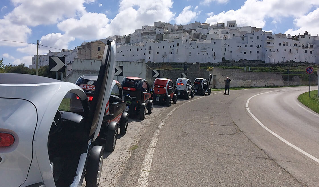 A spasso con Twizy - Tedi Tour Operator