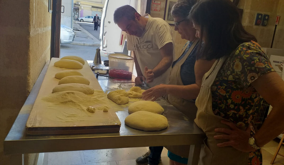 Bread Making Class Puglia: preparazione Pane e Focaccia - tedi Tour Operator