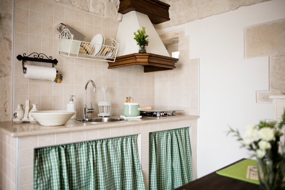 Trulli Privati in Puglia con piscina - "Trulli Abete Rosso"
